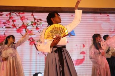 LOVEMORE TAONA: FROM CHINA WITH LOVE